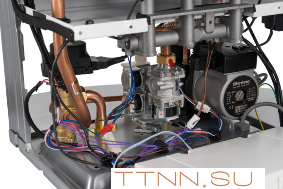 Настенный газовый котел Haier GreenLine 1.35 TiW Настенный газовый котел Haier GreenLine 1.35 TiW